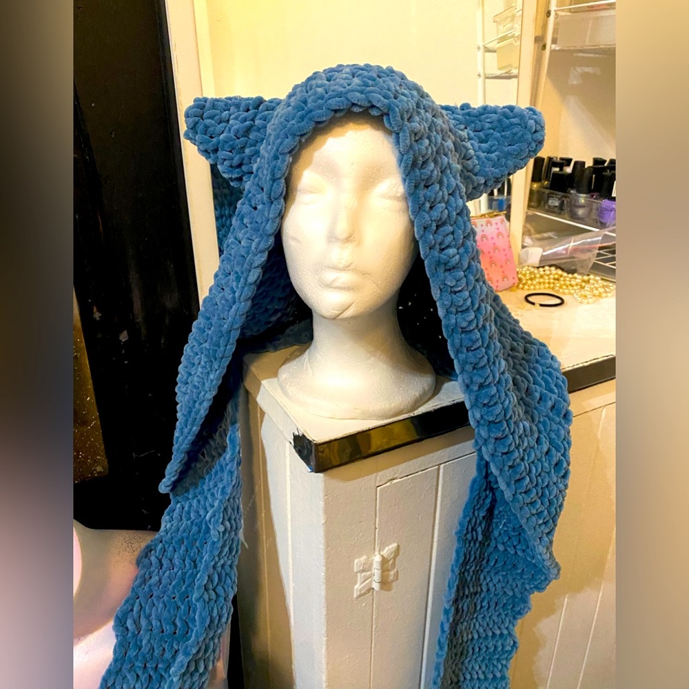 Chenille Hooded Scarf w Ears & Pockets